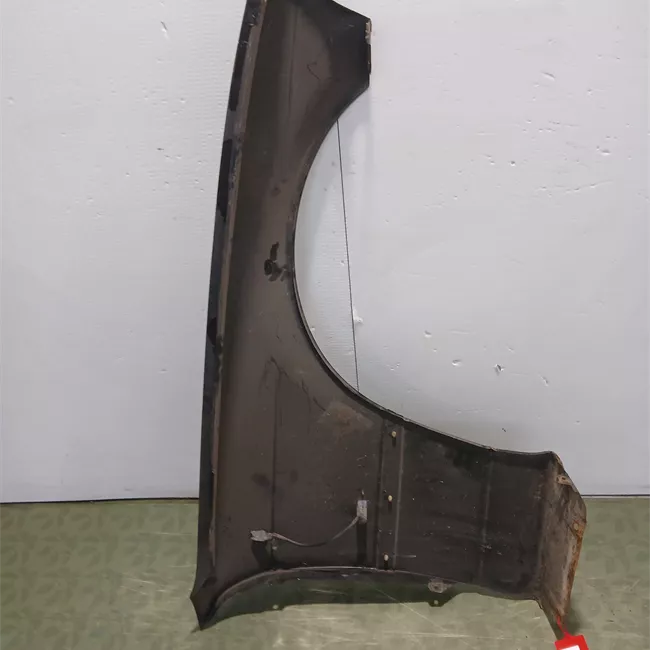 Parafango anteriore sinistro 3.20 M50