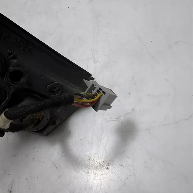 Retrovisore esterno regolazione elettrica sinistro con fanalino laterale