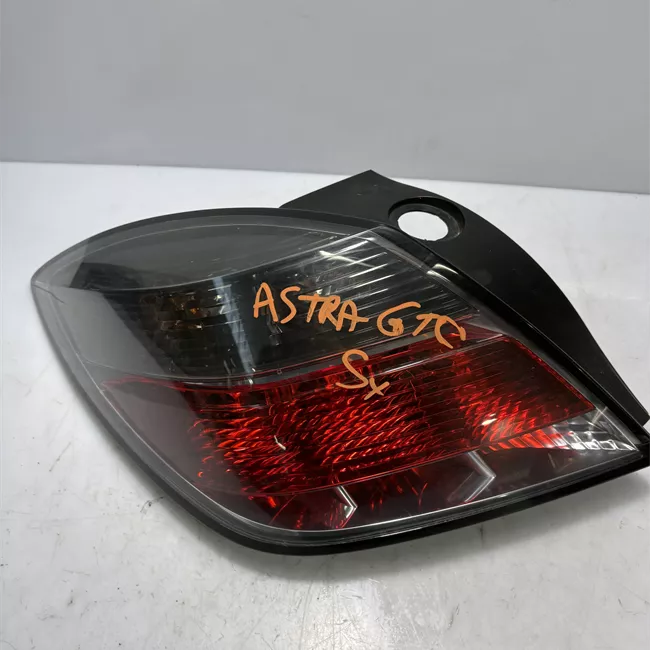 Fanale posteriore sinistro