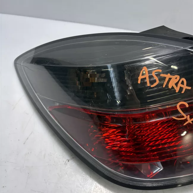 Fanale posteriore sinistro