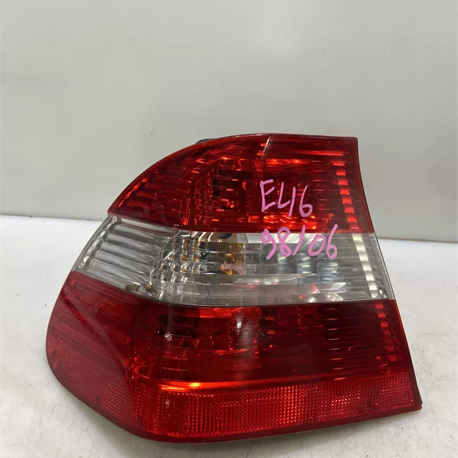 Fanale posteriore parte esterno sinistro Indicatore Direzione Bianco