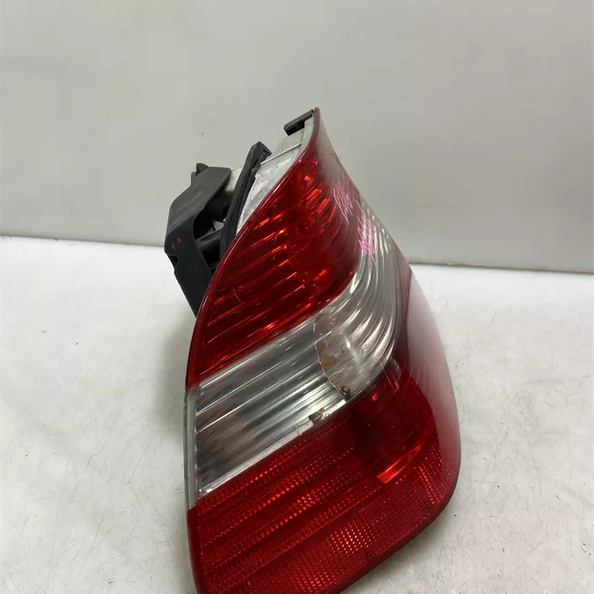 Fanale posteriore parte esterno sinistro Indicatore Direzione Bianco