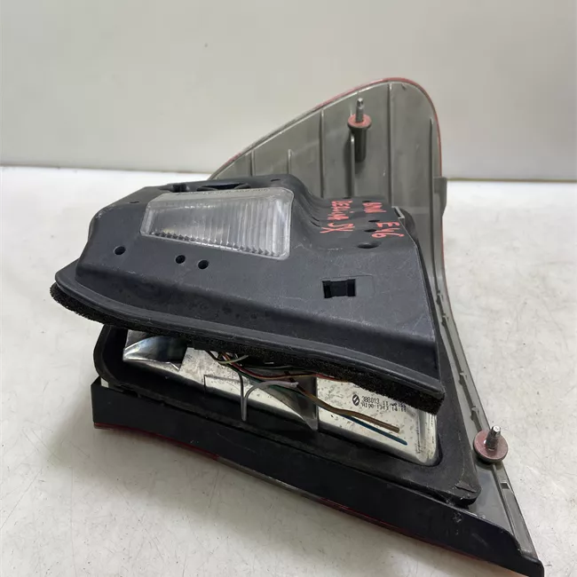 Fanale posteriore parte esterno sinistro Indicatore Direzione Bianco