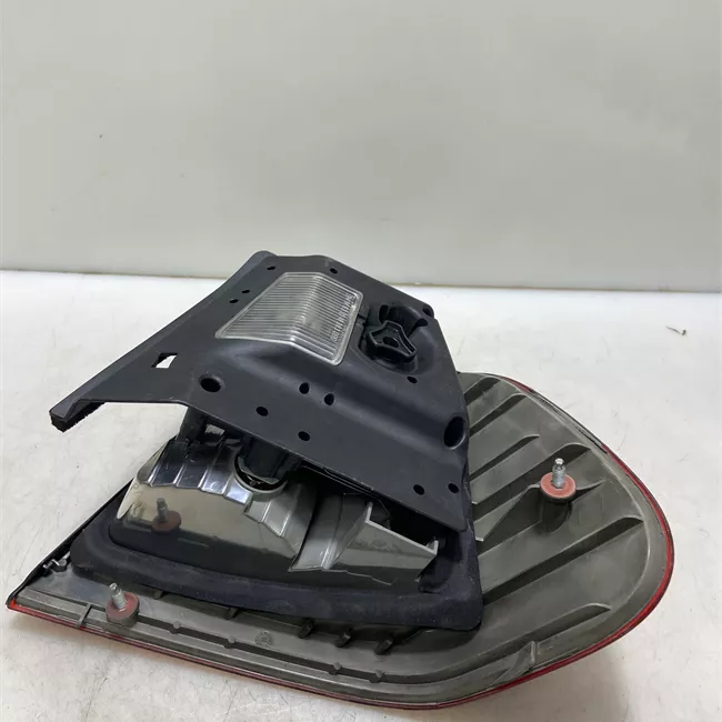 Fanale posteriore parte esterno sinistro Indicatore Direzione Bianco