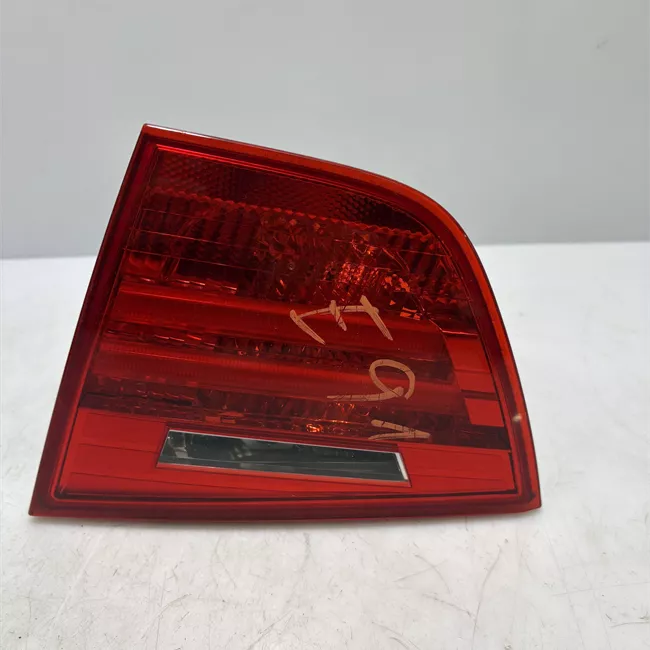 Fanale posteriore parte interno destro