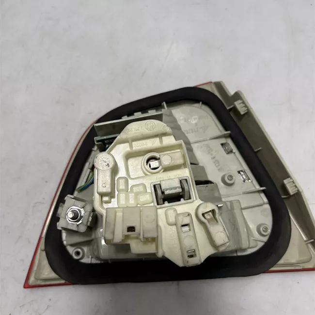 Fanale posteriore parte interno destro