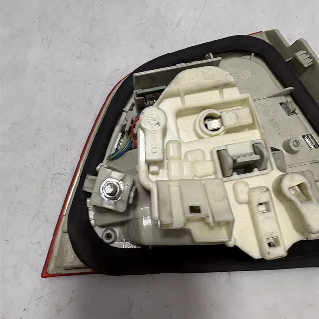 Fanale posteriore parte interno destro