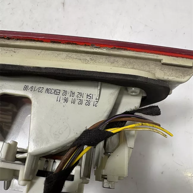 Fanale posteriore parte interno destro