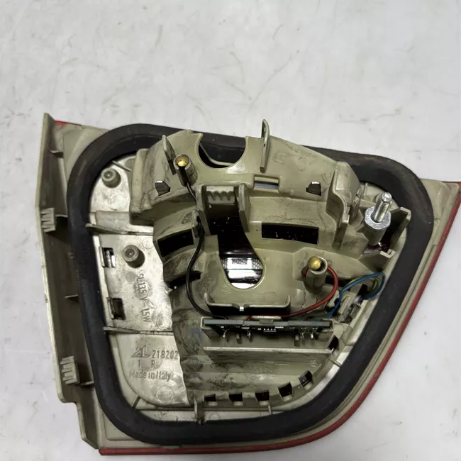 Fanale posteriore parte interno destro