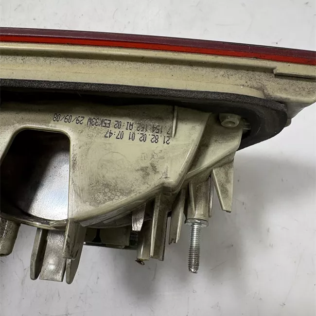 Fanale posteriore parte interno destro