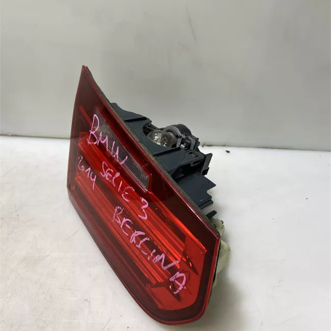 Fanale posteriore parte interno sinistro