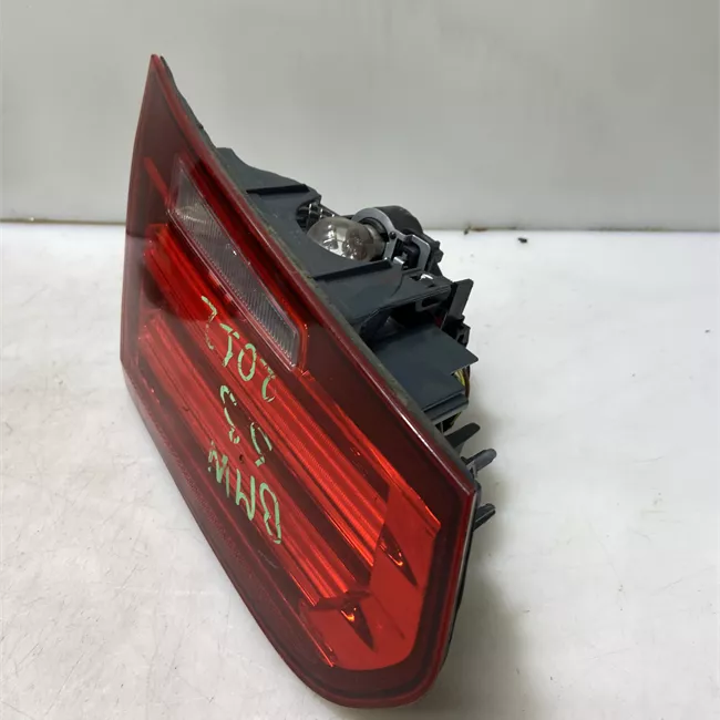 Fanale posteriore parte interno sinistro