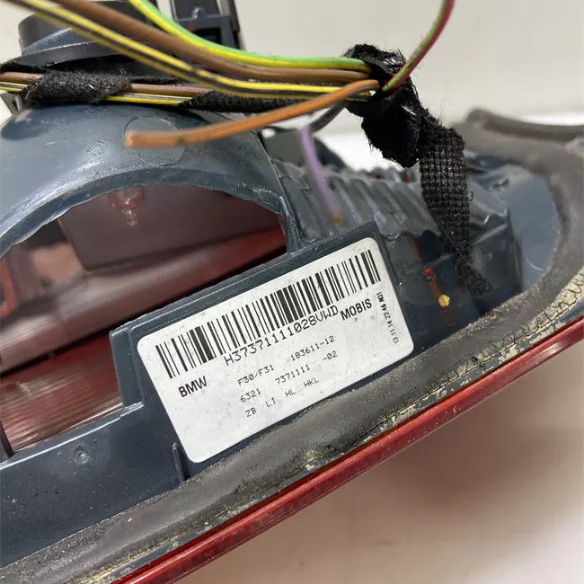 Fanale posteriore parte interno sinistro