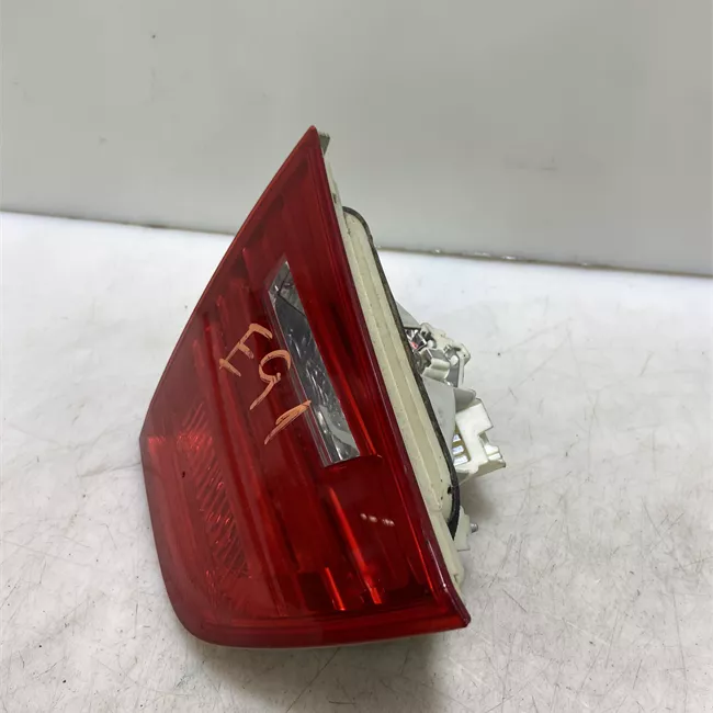 Fanale posteriore parte interno sinistro