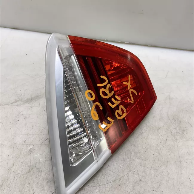 Fanale posteriore parte interno sinistro