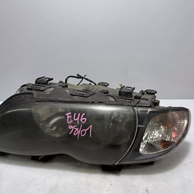 Proiettore sinistro ZKW