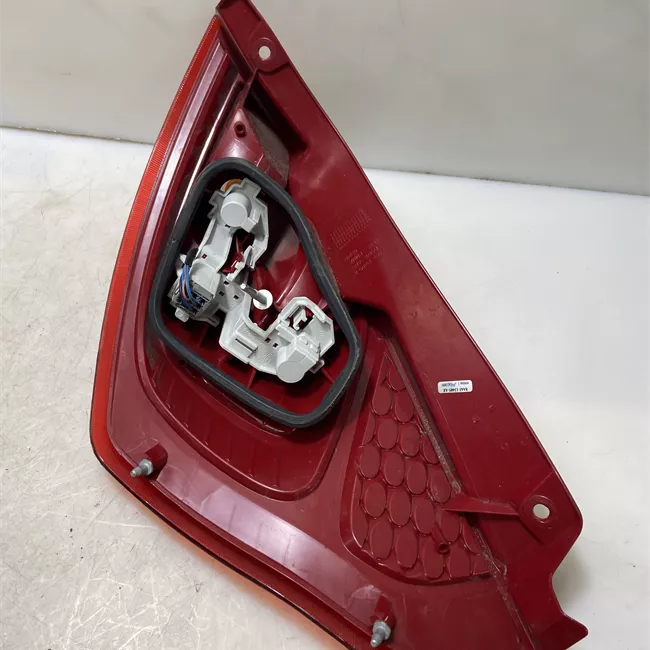 Fanale posteriore sinistro