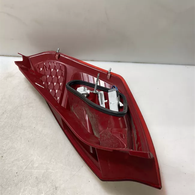 Fanale posteriore sinistro