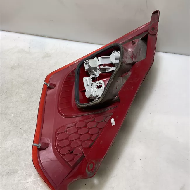 Fanale posteriore sinistro