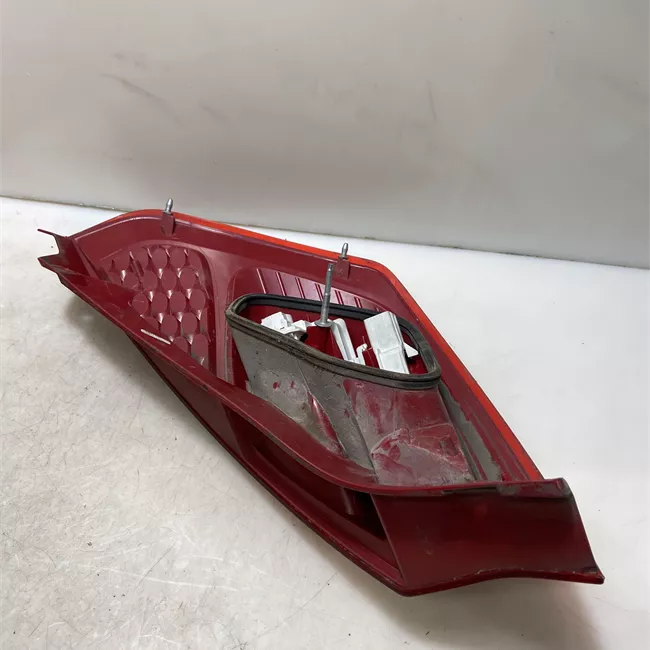 Fanale posteriore sinistro