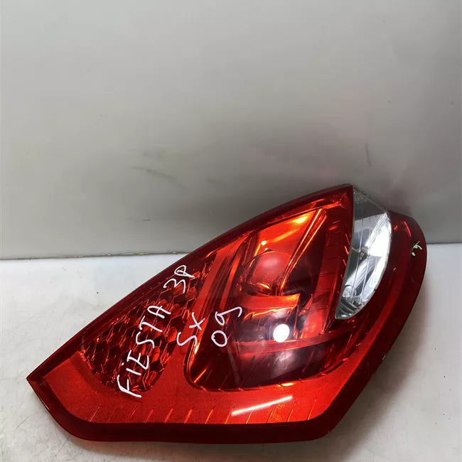 Fanale posteriore sinistro