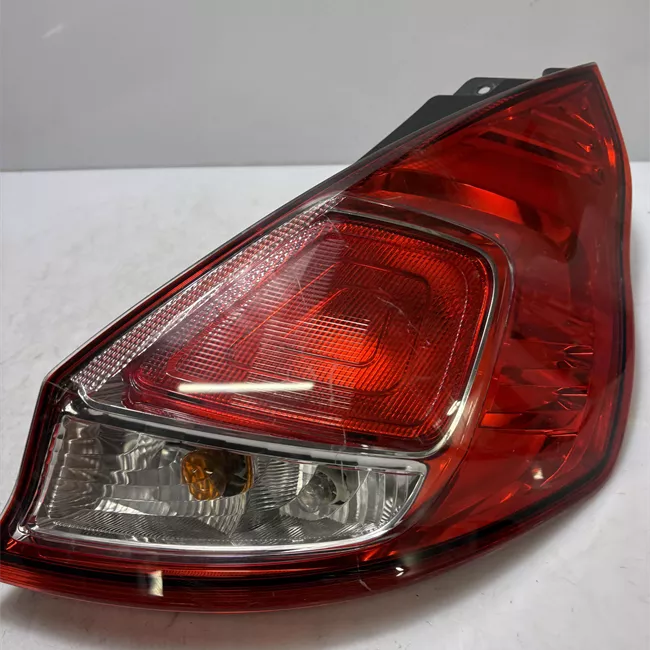 Fanale posteriore destro Livello 6