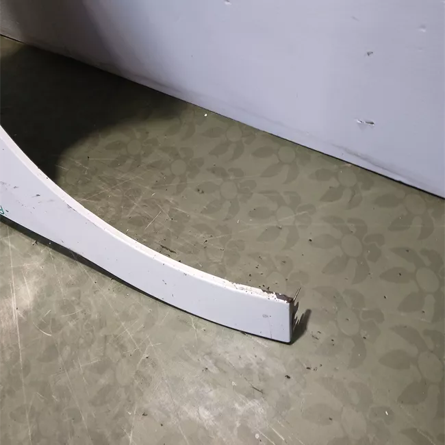 Parafango anteriore destro