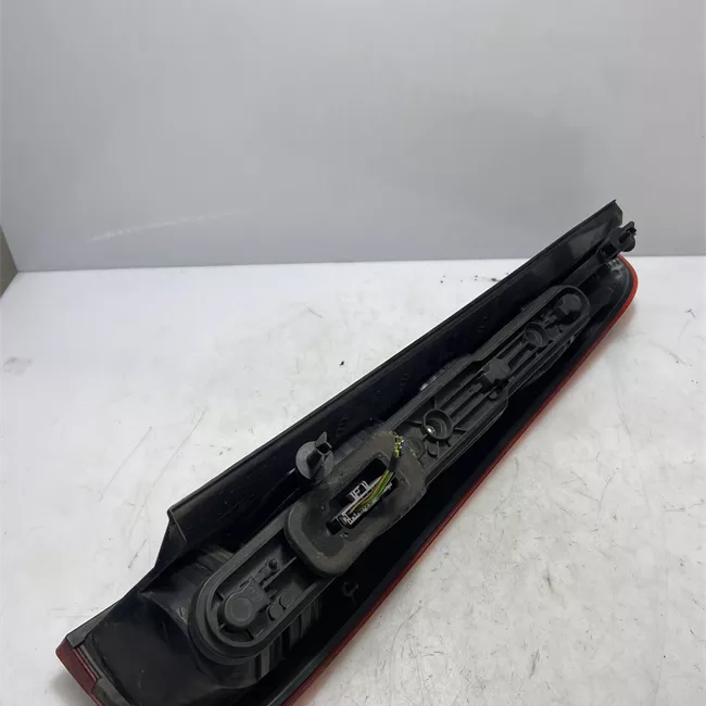 Fanale posteriore sinistro