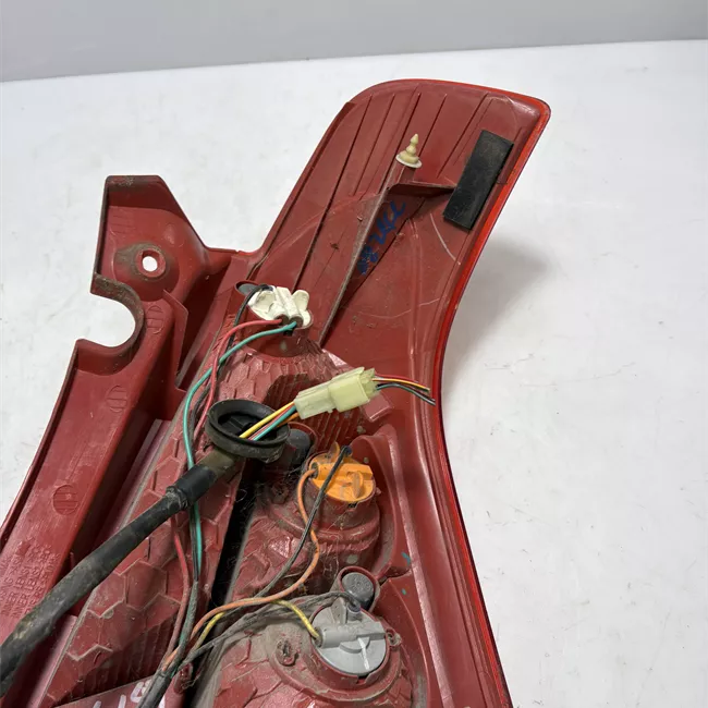 Fanale posteriore sinistro