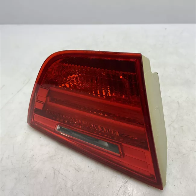 Fanale posteriore parte interno sinistro