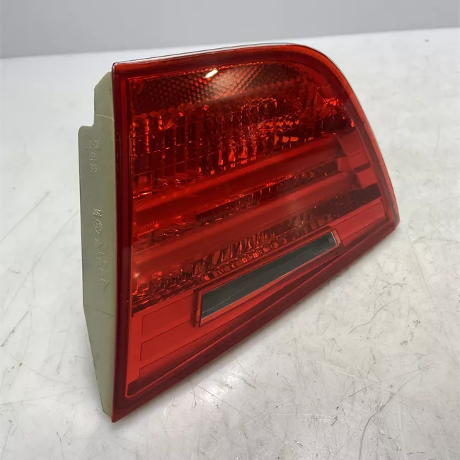 Fanale posteriore parte interno destro