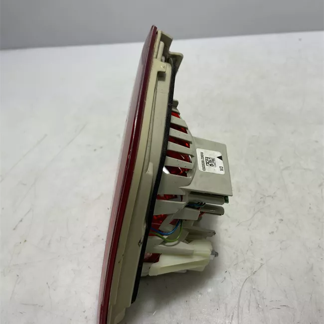 Fanale posteriore parte interno destro