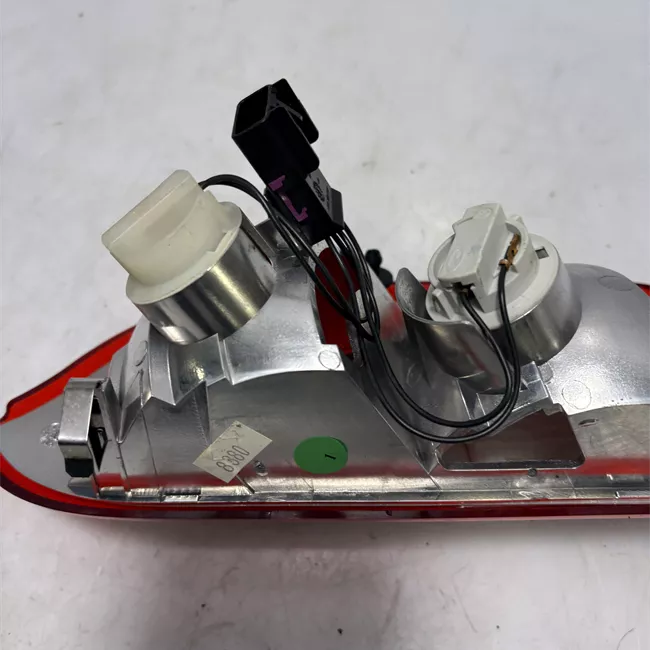 Fanalino laterale sinistro