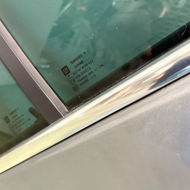 Porta posteriore destra