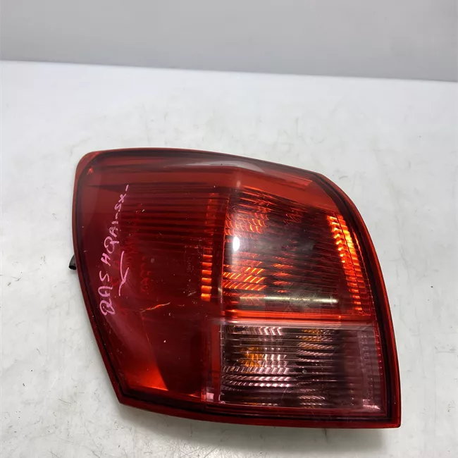 Fanale posteriore parte esterno sinistro