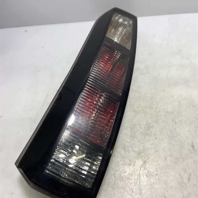 Fanale posteriore sinistro