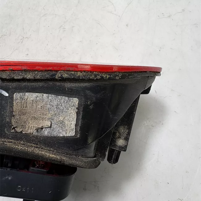 Fanale posteriore parte interno sinistro VALEO