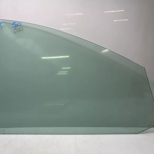 Scendente porta anteriore destro verde