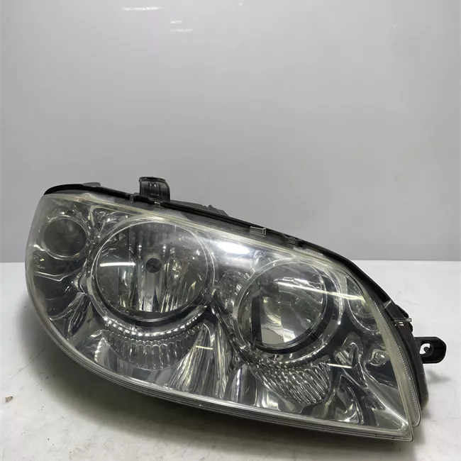 Proiettore destro 07/04<