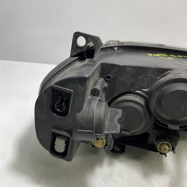 Proiettore destro 07/04<