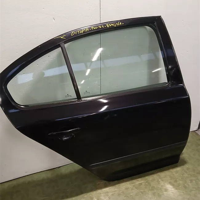 Porta posteriore destra