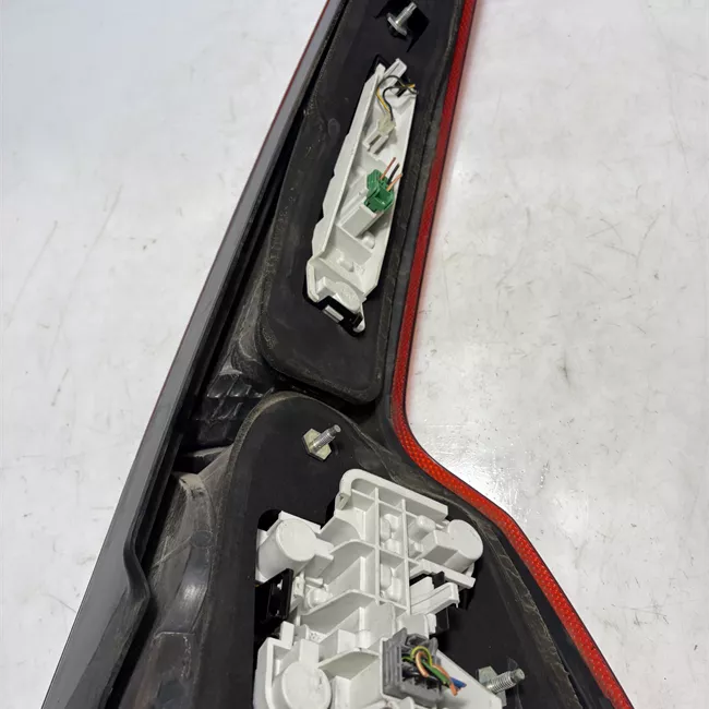 Fanale posteriore sinistro con antinebbia