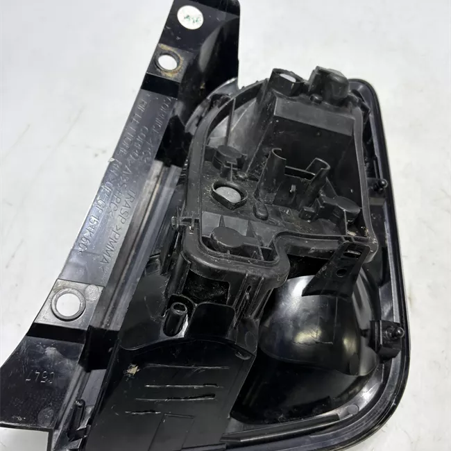 Fanale posteriore sinistro