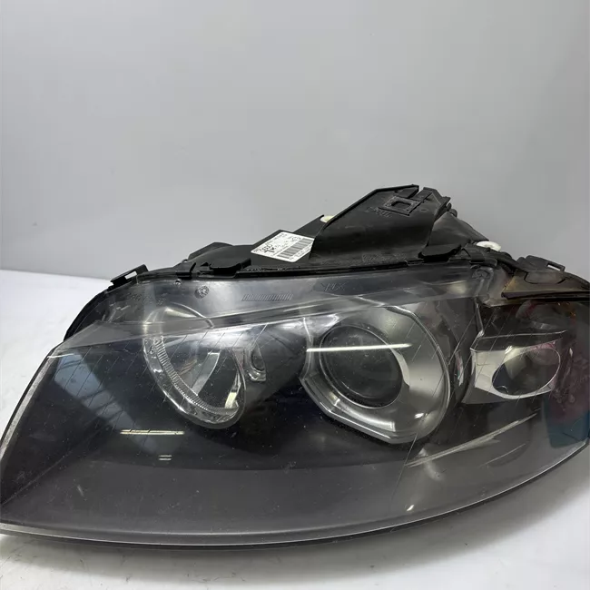 Proiettore sinistro Xeno