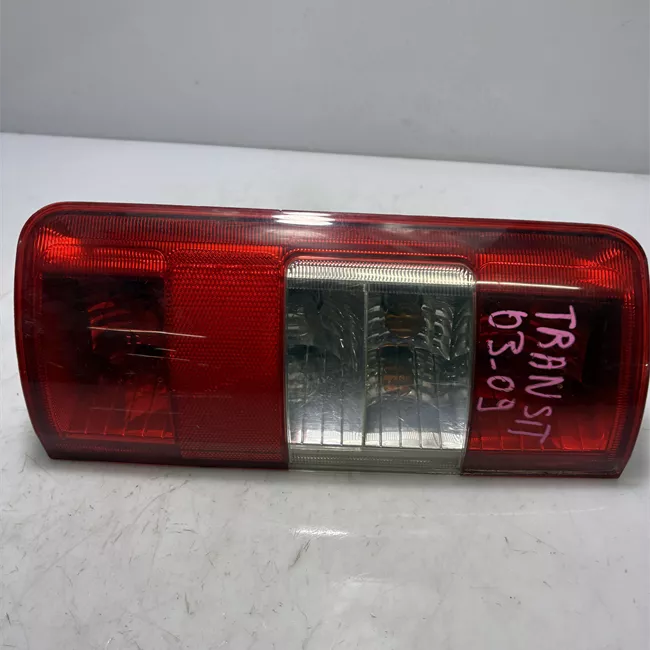 Fanale posteriore sinistro