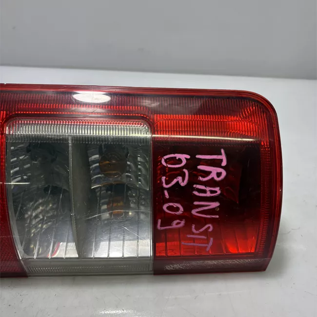 Fanale posteriore sinistro