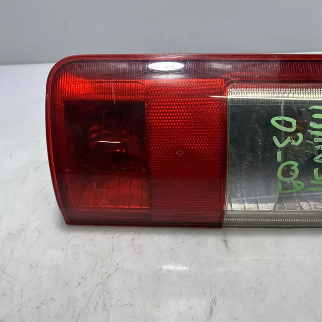 Fanale posteriore sinistro