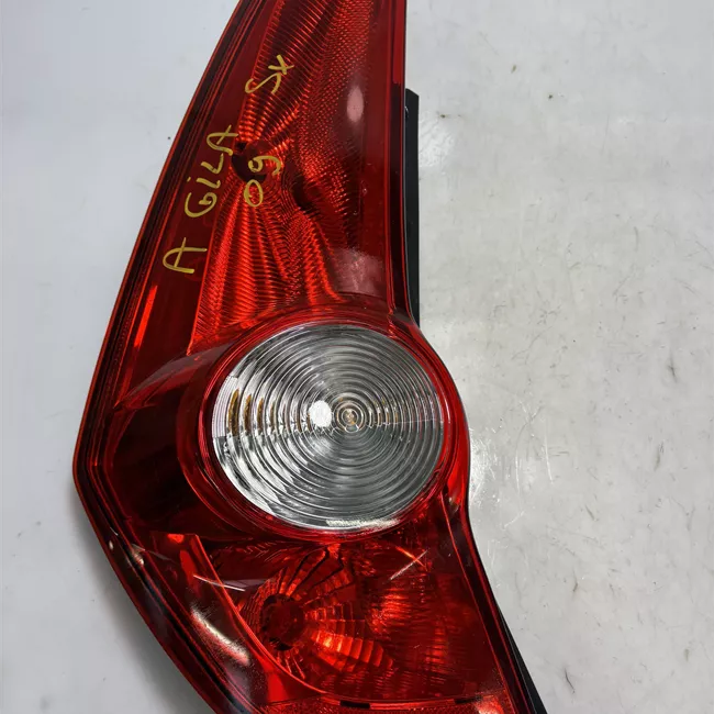 Fanale posteriore sinistro