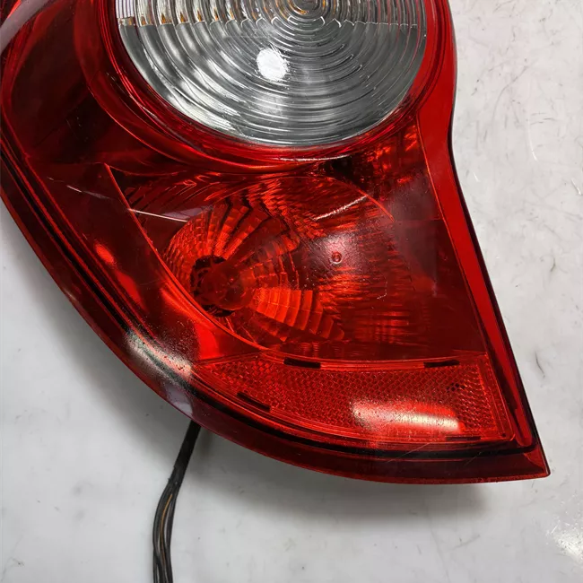 Fanale posteriore sinistro