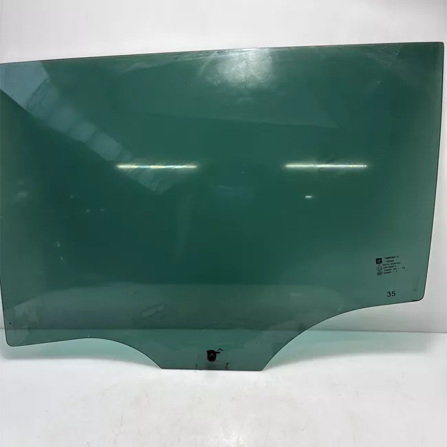 Scendente porta posteriore sinistro Oscurato